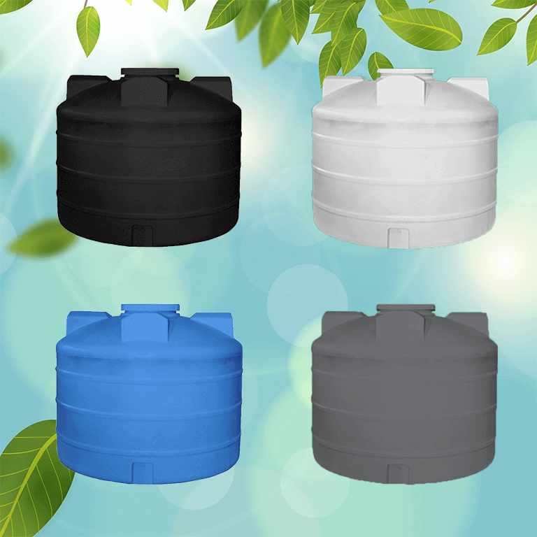 cisternas de agua en varios colores